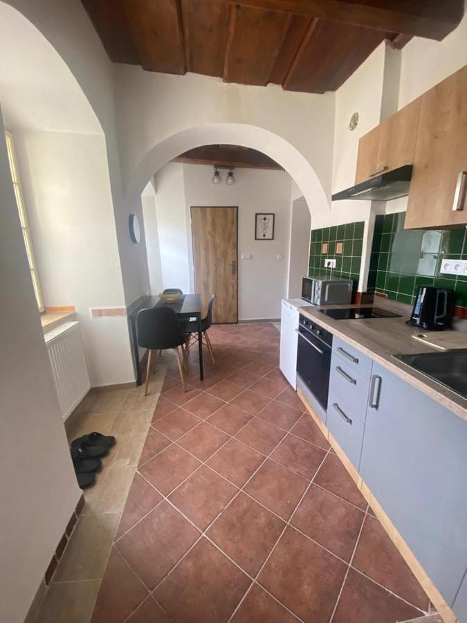 Vila Lucia - Apartman 1 Пилзен Екстериор снимка